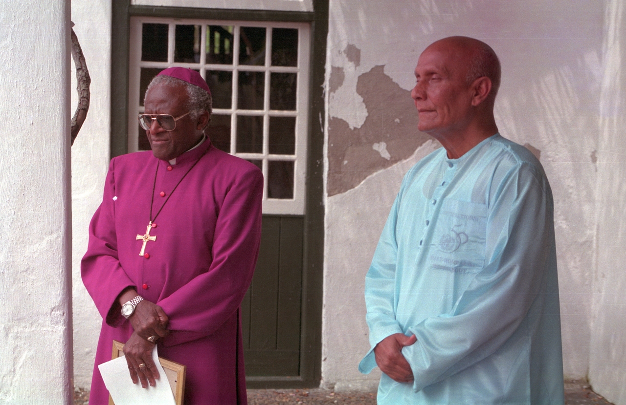 Desmond Tutu and Sri Chinmoy